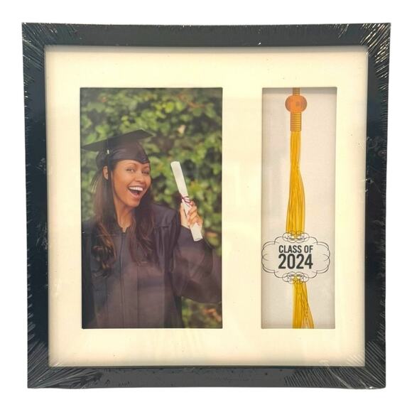 Graduation Gift Bundle Frame, Heart Signs, Plush Bear, Tassel Wand & Keepsake - Picture 5 of 9